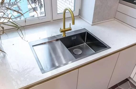 Мойка Akisame 78-GM-R нерж.сталь/вороненая сталь(арт.4973100)