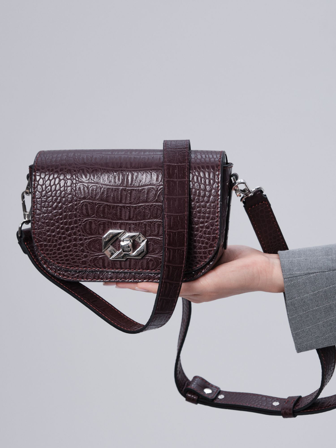 Сумка кожаная кросс-боди бордо