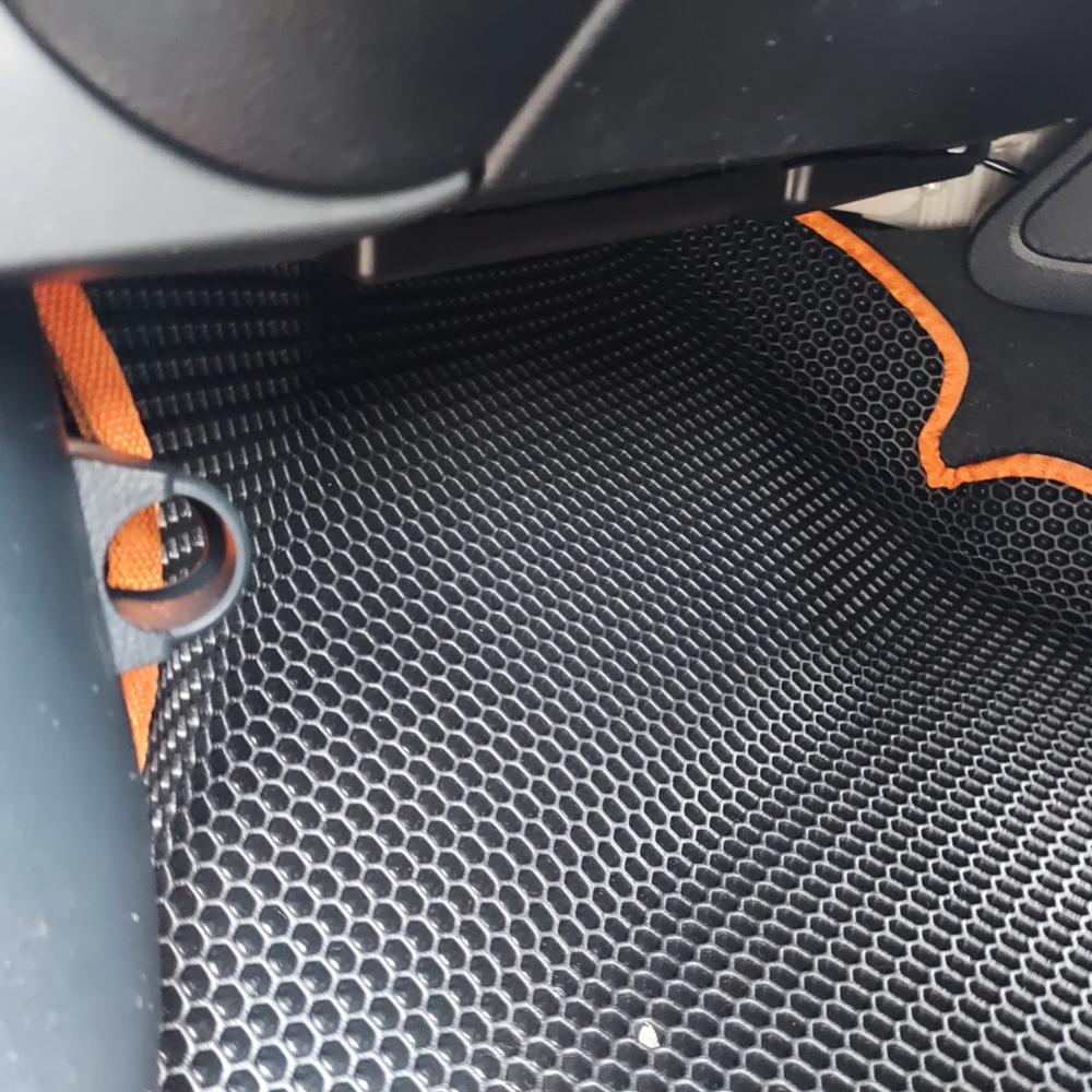 Автоковрики EVA для Toyota Sienta III HYBRYD (2014-2020)