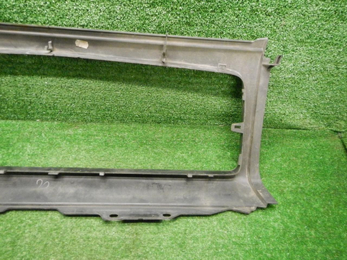 Накладка решетки радиатора Mercedes G W463 (2008-2018)