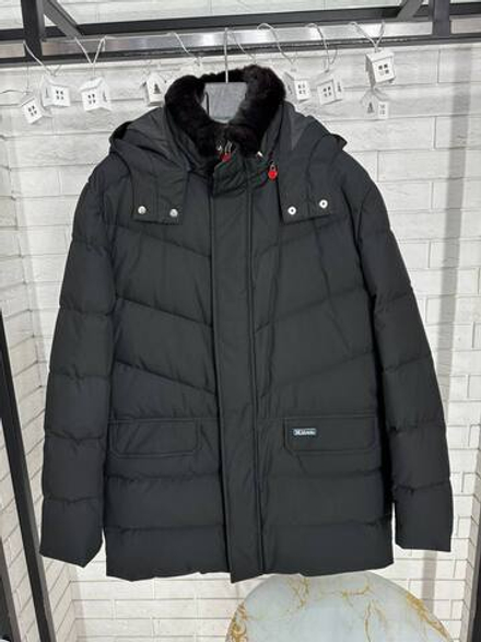 Пуховик Kiton
