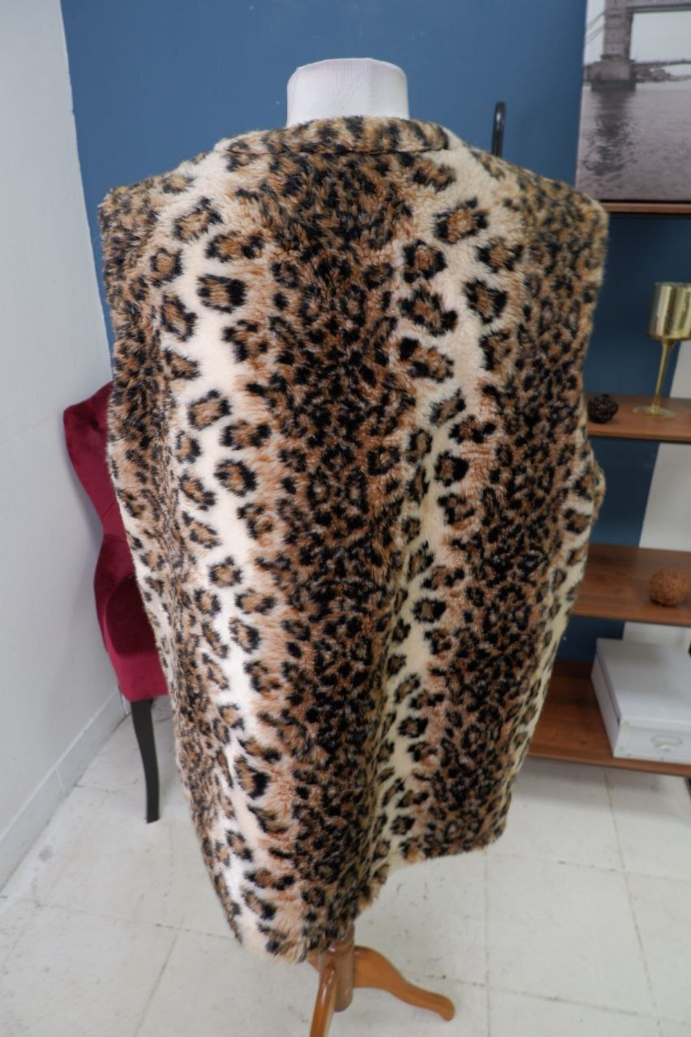 Жилетка с леопардовым принтом 50 размер