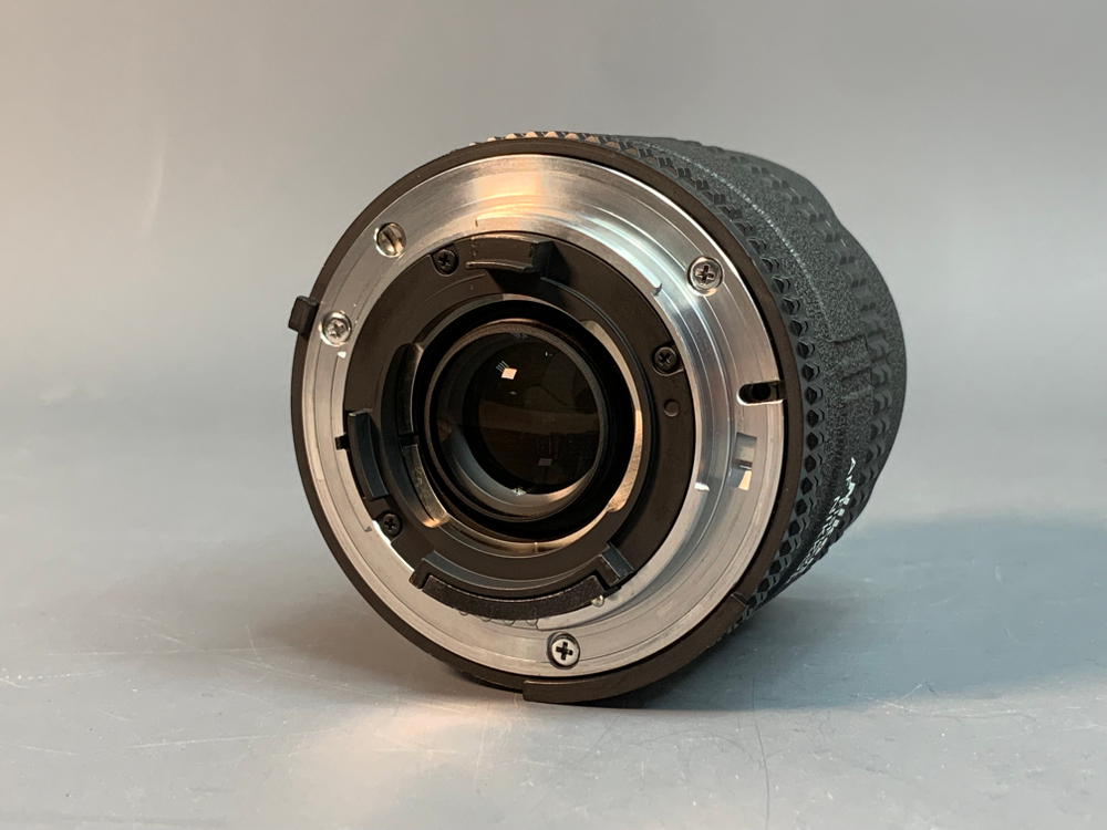 Nikon 16mm f/2.8D AF Fisheye-Nikkor