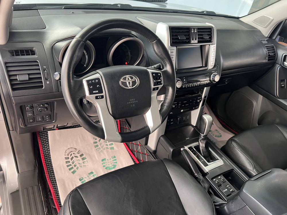 Toyota Land Cruiser Prado, 2010 год