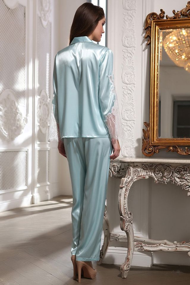 Комплект с жакетом и ажурными рукавами Chantal