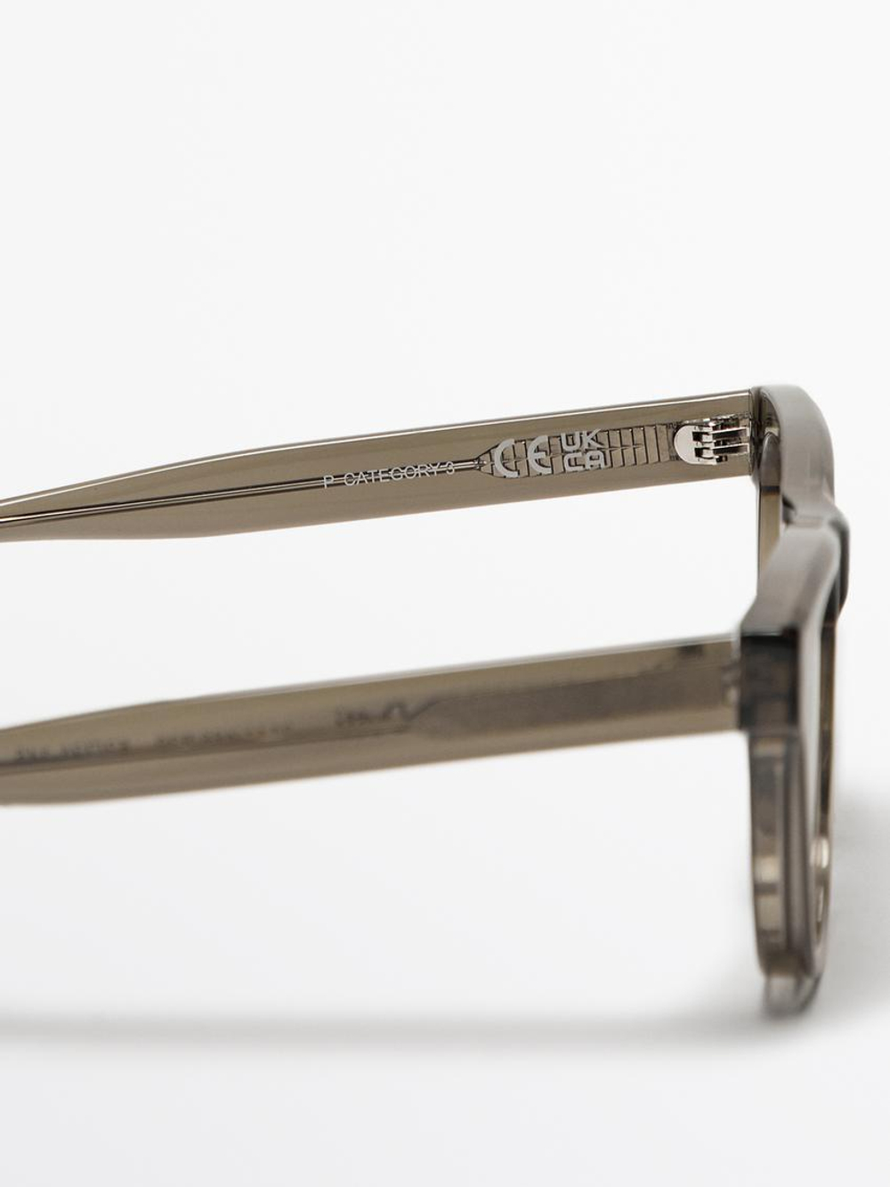 Massimo Dutti Солнцезащитные очки в прямоугольной пластмассовой оправе, кротово-коричневый