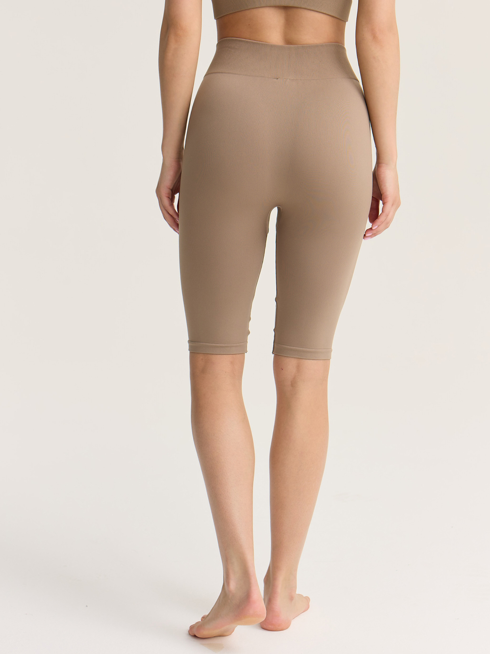 Бесшовные велосипедки с высокой посадкой