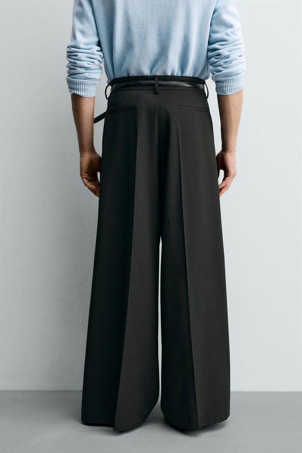 ZARA БРЮКИ WIDE FIT СО СКЛАДКАМИ, ЧЕРНЫЙ