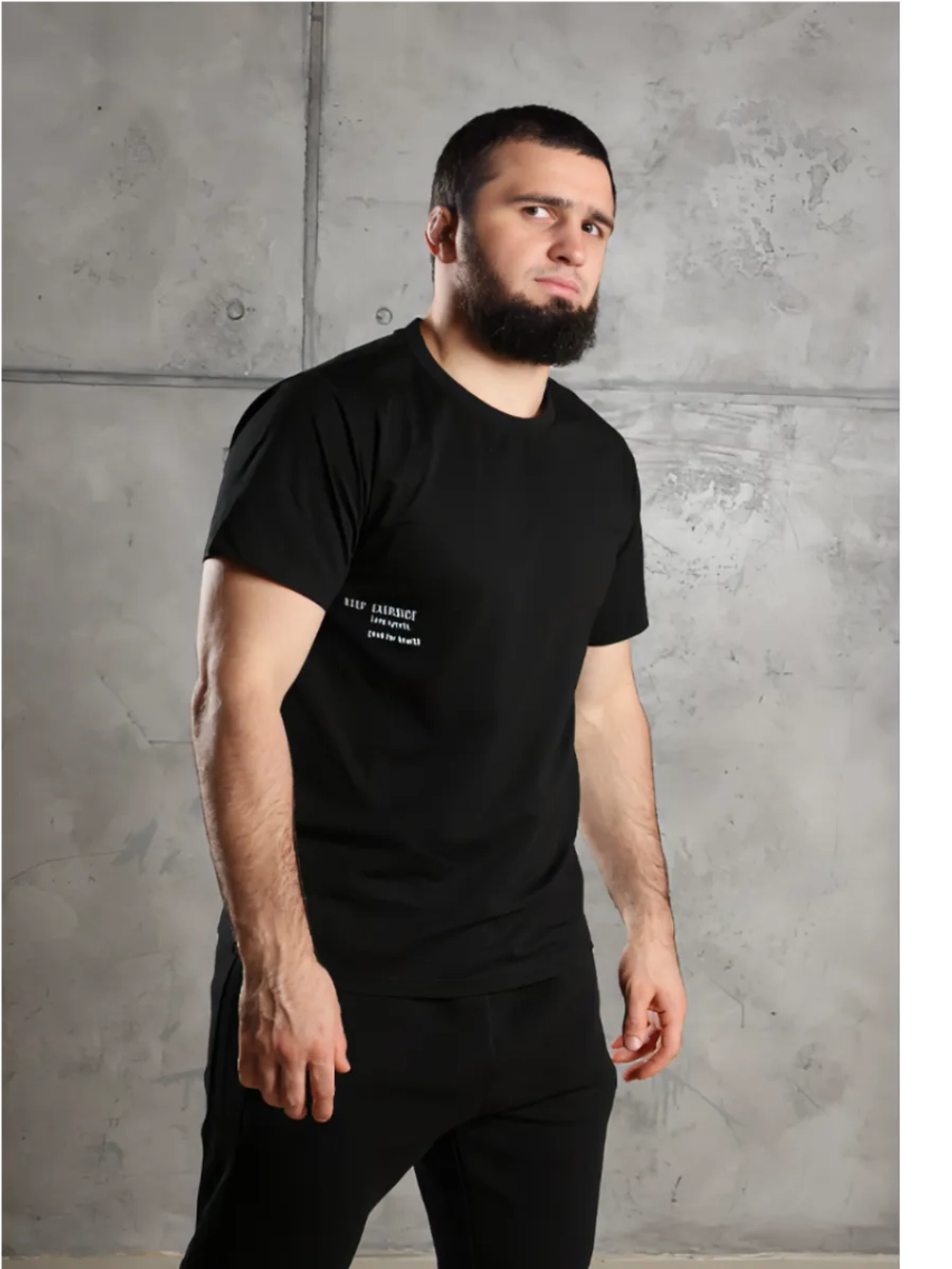 Эластичная футболка прямого кроя