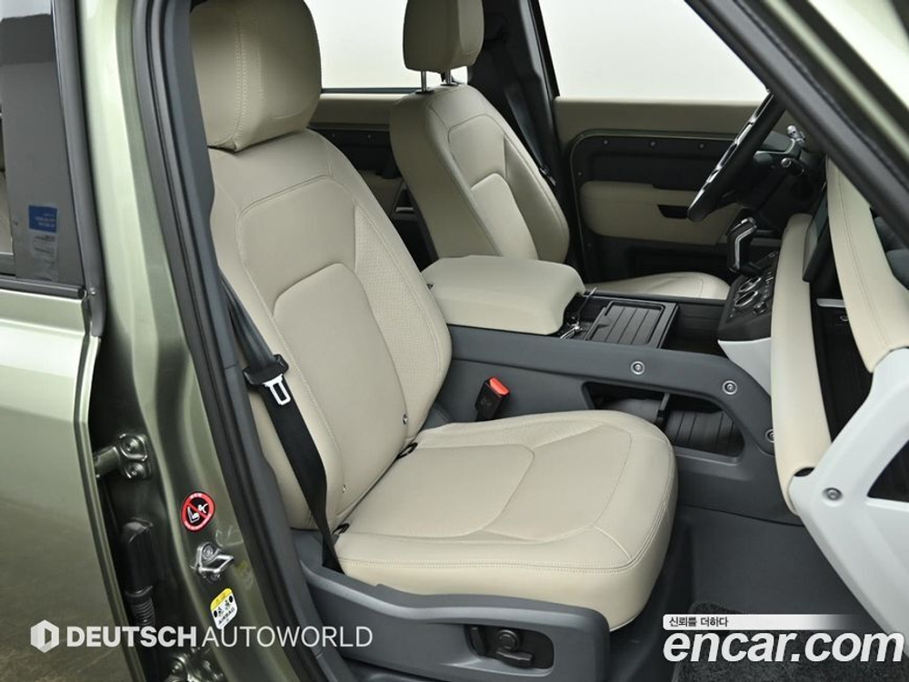 Land Rover Defender (L663) 110 D250 SE (06.2023)