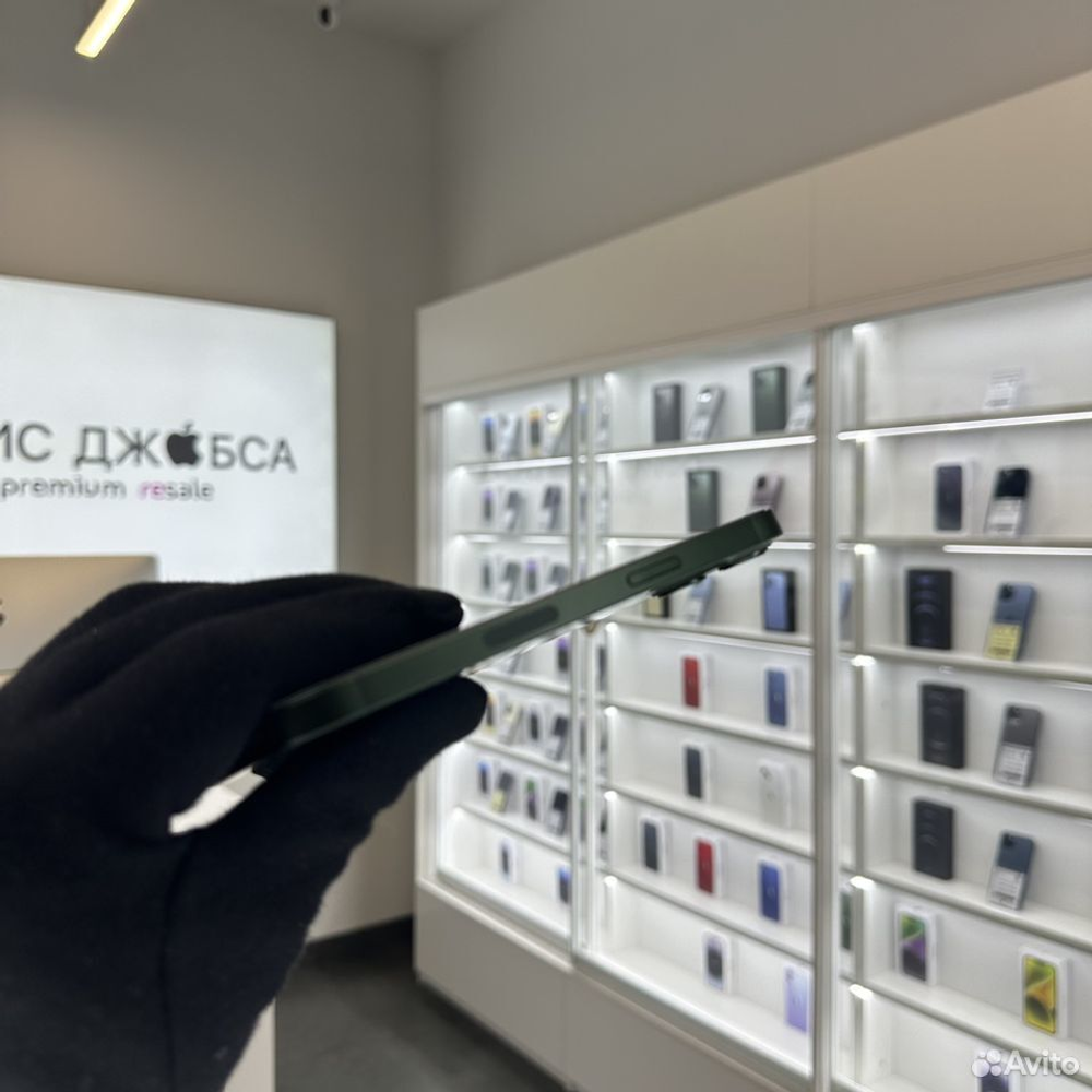 iPhone 13, 256 ГБ б/у