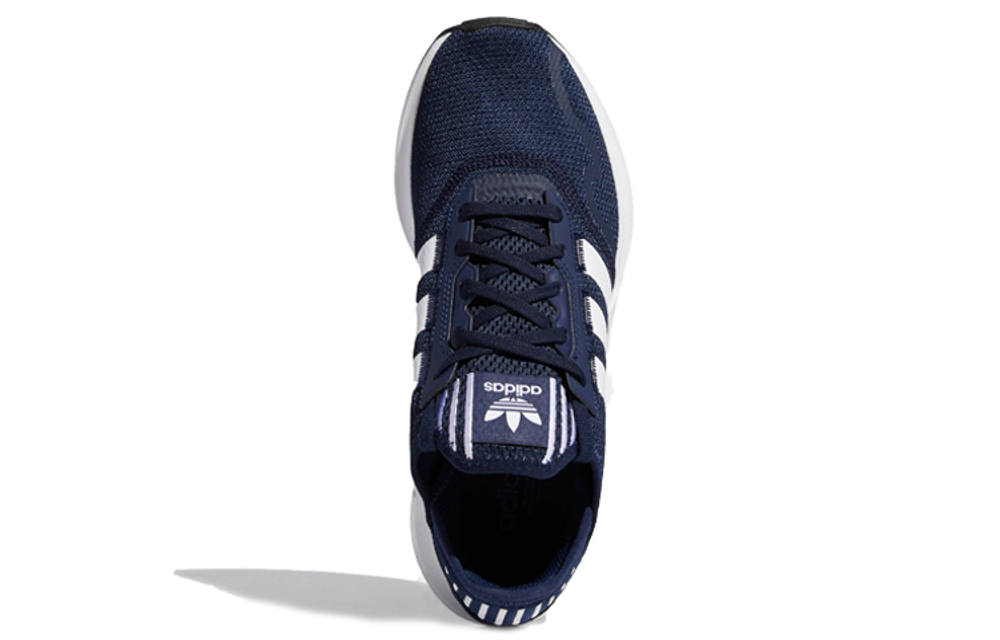 Кроссовки Adidas Originals Swift Run X