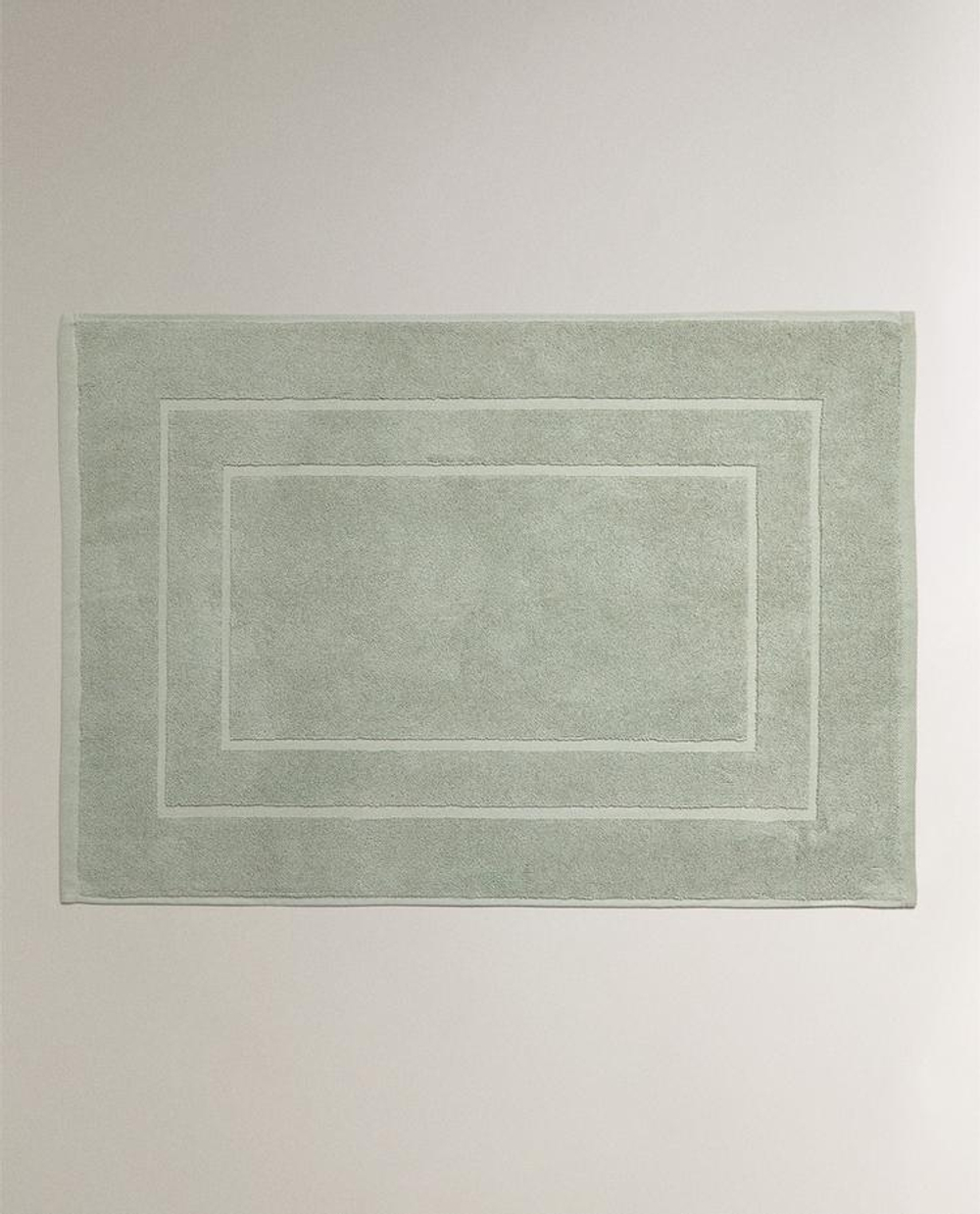 ZARA HOME ХЛОПКОВЫЙ НЕСКОЛЬЗЯЩИЙ КОВРИК ДЛЯ ВАННОЙ, СВЕТЛО-ЗЕЛЕНЫЙ