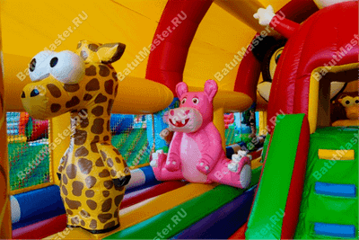 Коммерческий надувной батут "Зверята с крышей" 10*7*6 м