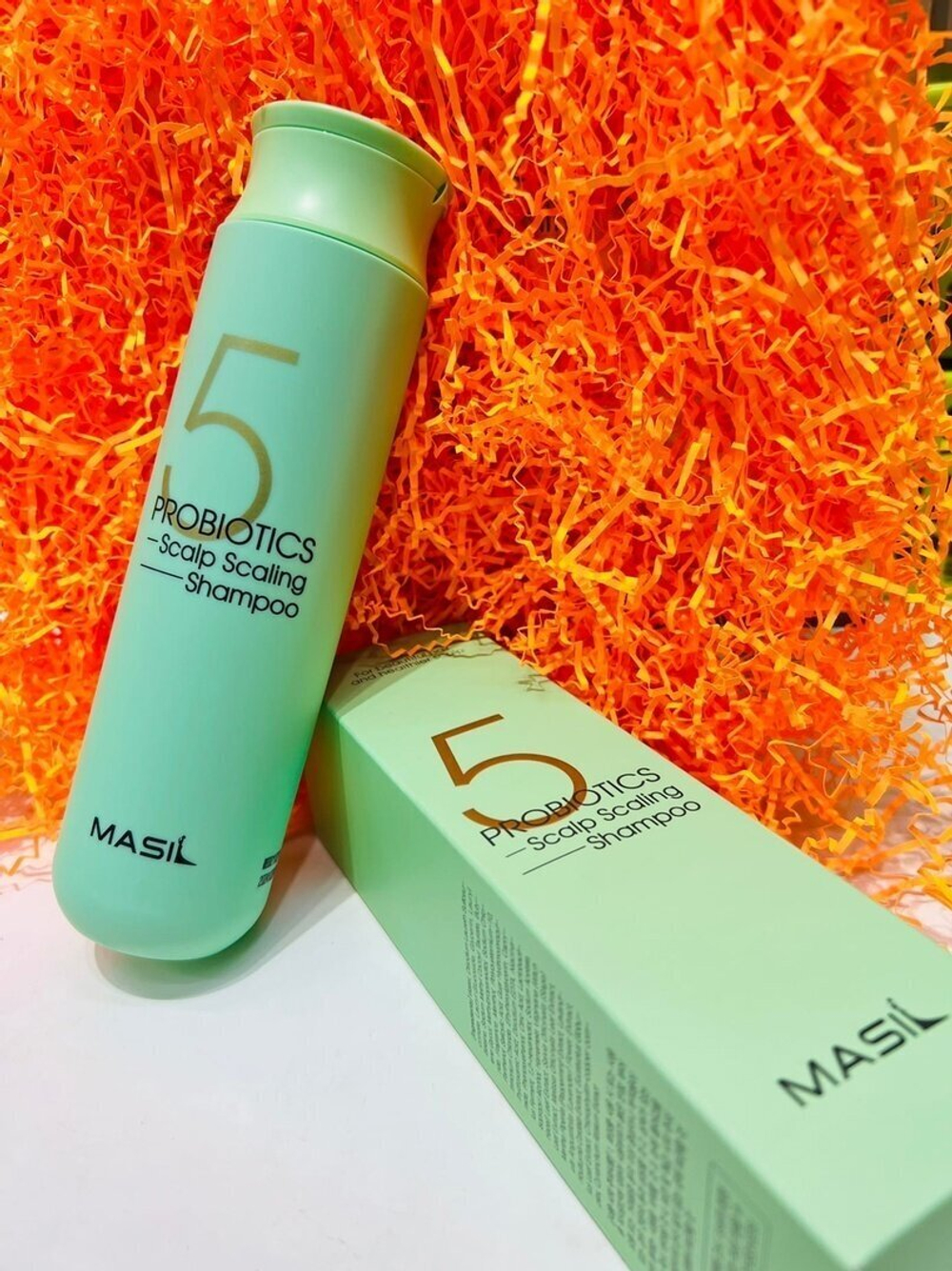 Глубоко очищающий шампунь для волос с пробиотиками Masil 5 Probiotics Scalp Scaling Shampoo, 300 мл