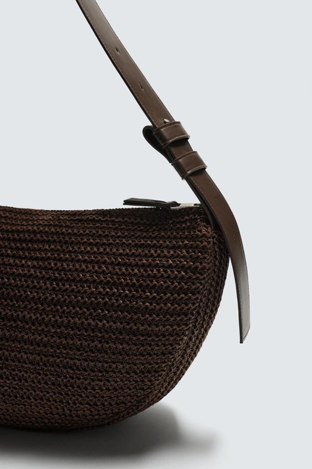 ZARA ПЛЕТЕНАЯ СУМКА, КОРИЧНЕВЫЙ