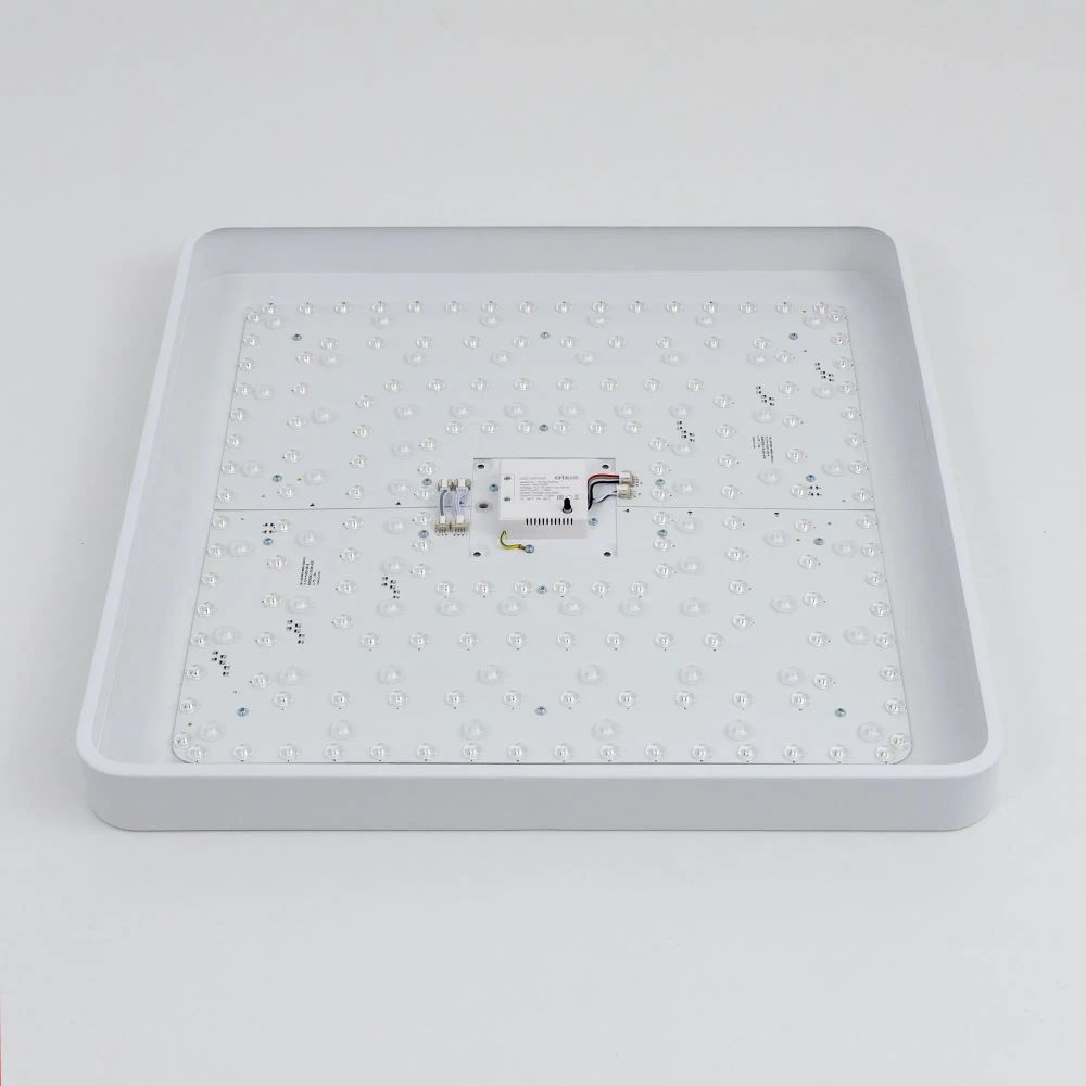 Citilux Купер CL724K105G0 LED RGB Светильник с пультом Белый