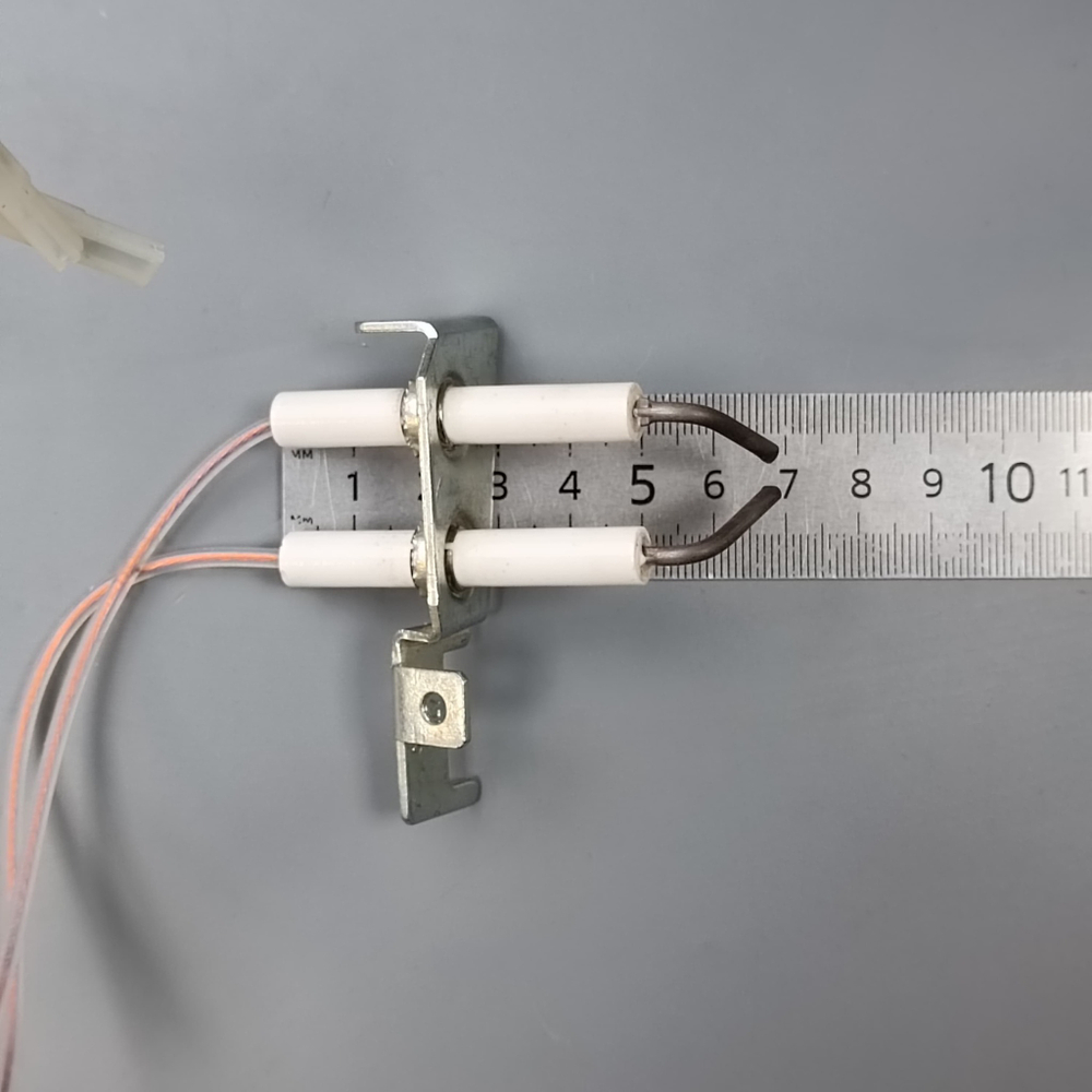 Б/У Электрод розжига для котлов PROTHERM Гепард, Пантера v.19 арт. 2000801888