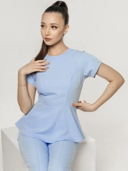 Блузка медицинская с баской голубая стрейч