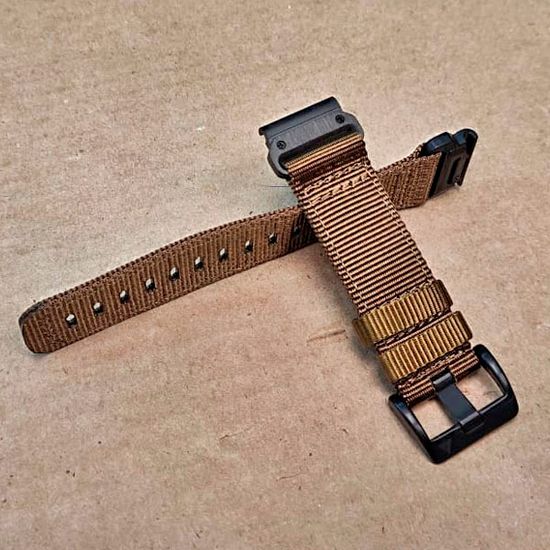 Ремешок тактический Tactix 22 мм. для Garmin Fenix 7 / 6 / 5, Forerunner 935 / 945 / 955, instinct, instinct 2, Epix Gen 2 нейлоновый быстросъемный на застежке (Коричневый)