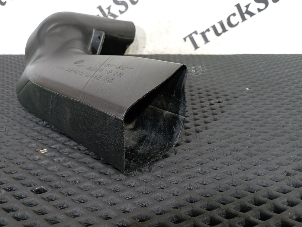 Воздуховод отопителя