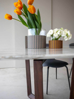 Ваза Poltrona Frau Leather Pot