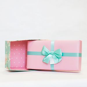 Коробка Especially Pink 1