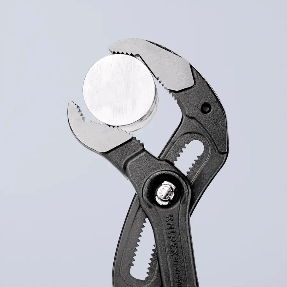 Клещи трубные Cobra® XL/XXL черненая 400 мм Knipex 87 01 400