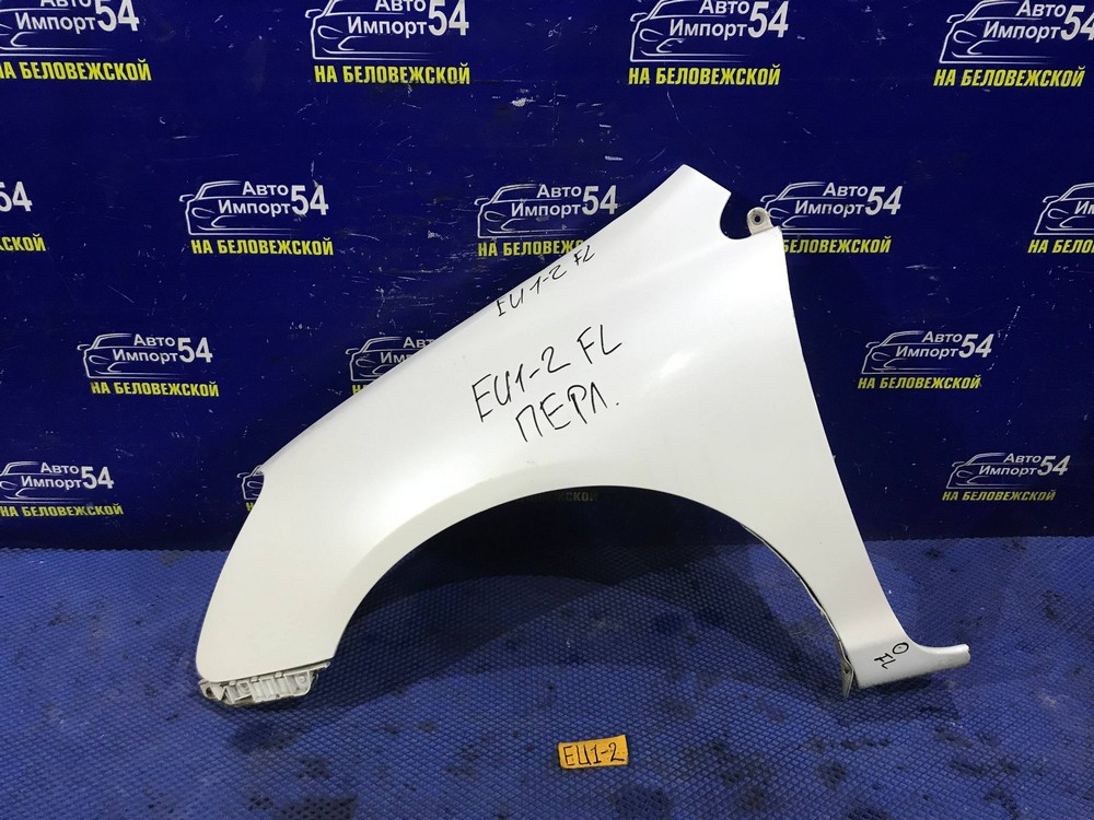 Крыло переднее левое Honda CIVIC 2001