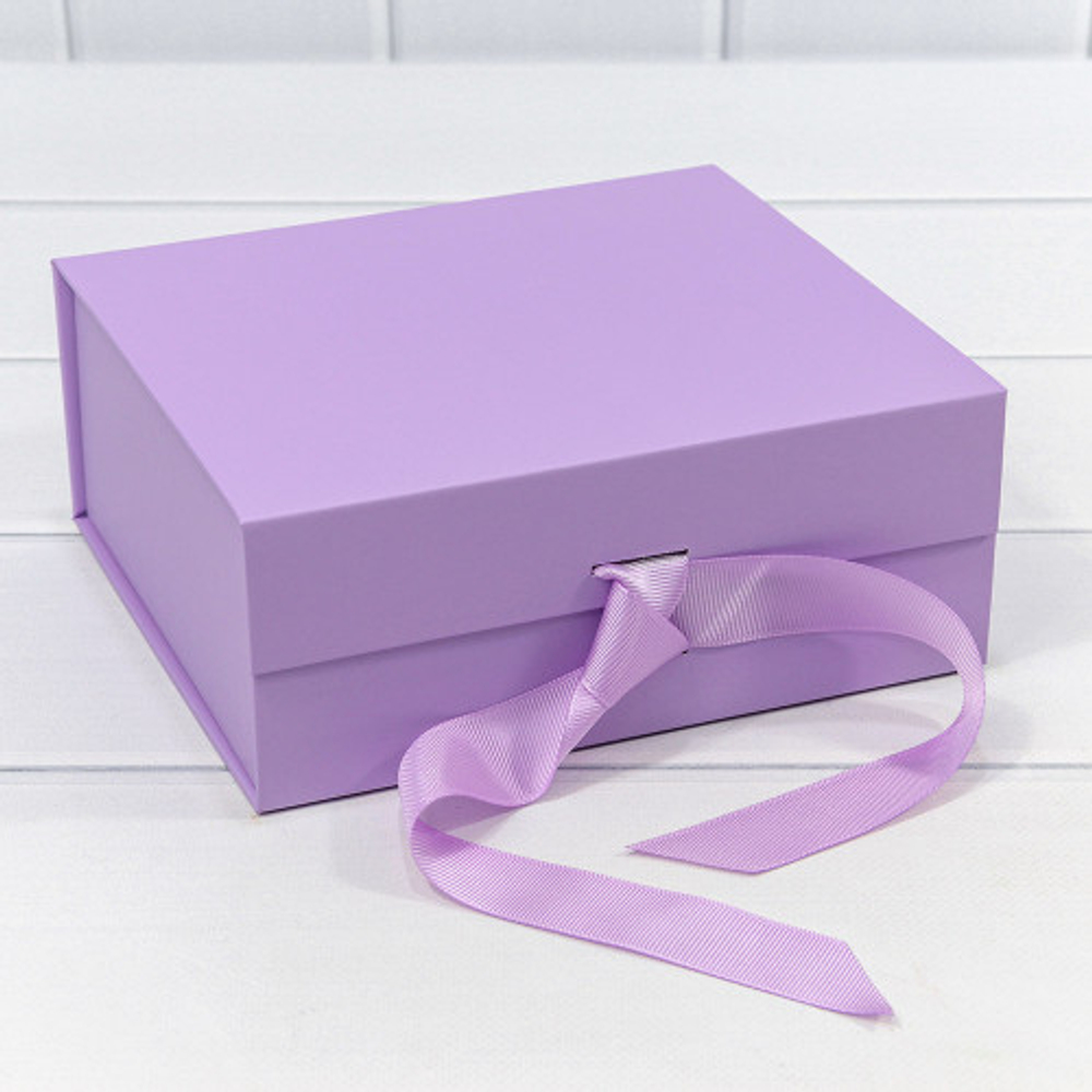 Коробка сборная 20х18х8 см на магнитах (Сиреневый)