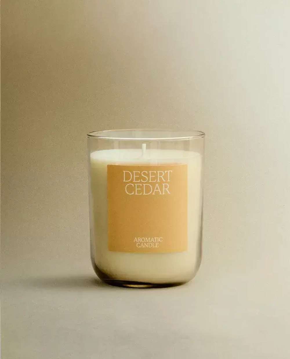 ZARA HOME Ароматическая свеча «Пустынный кедр»
