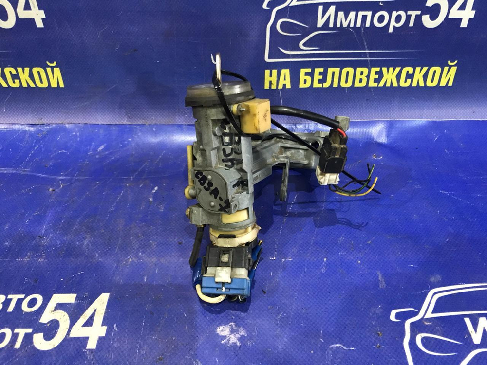 Замок зажигания MITSUBISHI MIRAGE 1992