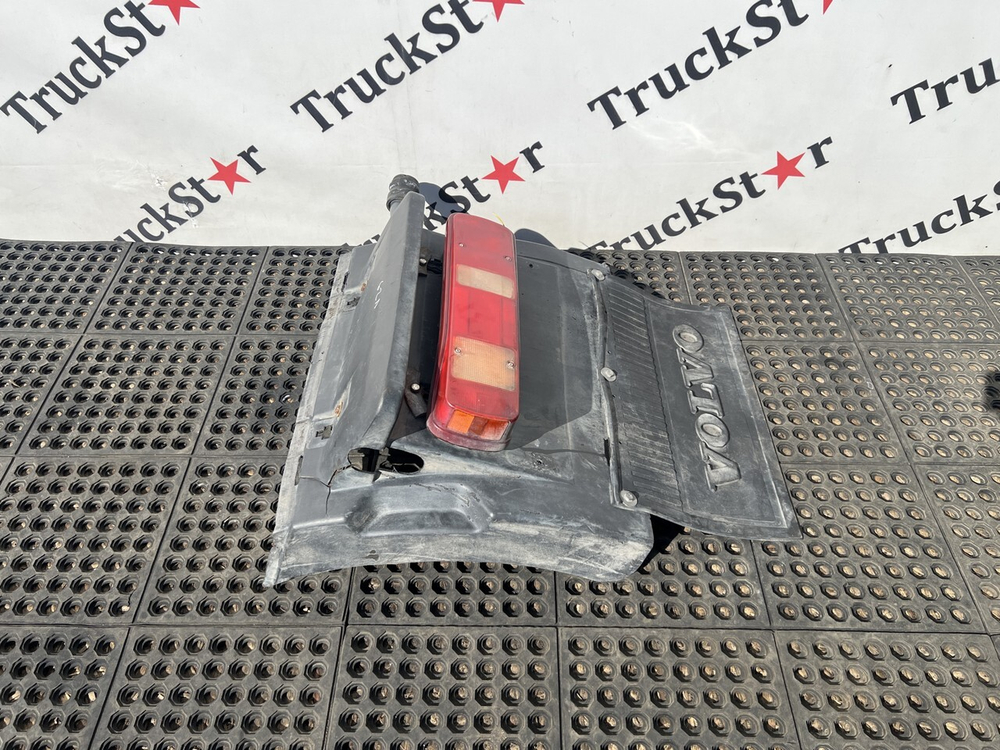 Крыло (дефект) заднее задняя часть в сборе