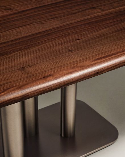 Стол Melvar из 100% орехового шпона с основанием из стали 180 x 100