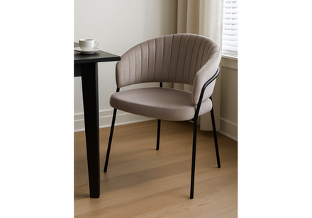 Стул на металлокаркасе Woodville Лео латте Brendy Smoke 04, черный, ножки черные