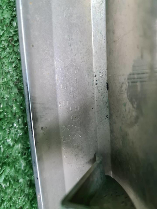 Молдинг решетки радиатора Mazda CX-5 2 (2017-2021)