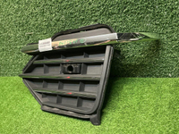 Решетка перед. бампера VW Touareg 3 (18-23) R-line