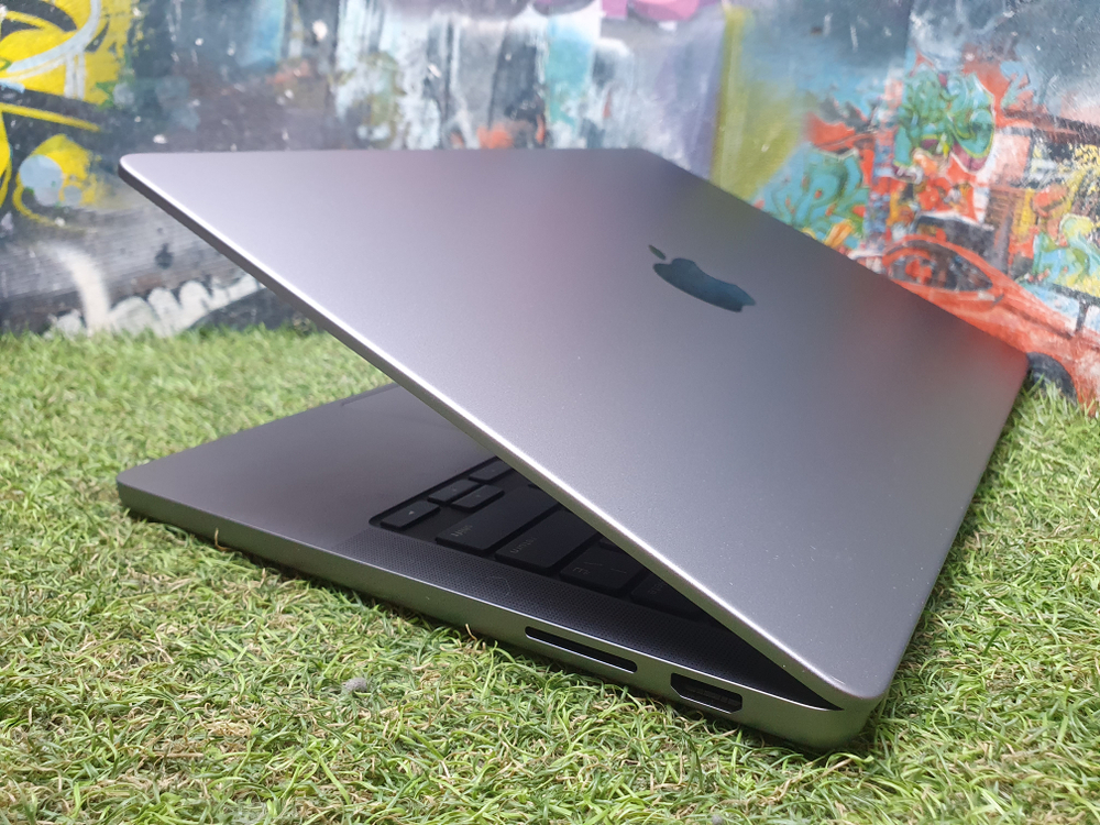 MacBook Pro A2918 Retina 14 2023 M3/8Gb