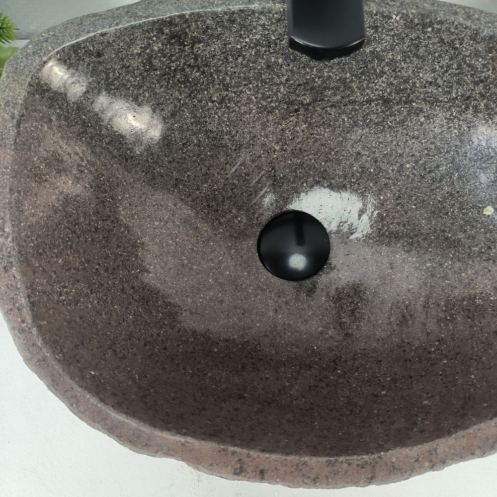 Раковина из речного камня RS-65181 44*34*15 0856