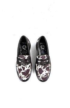 Лоферы женские