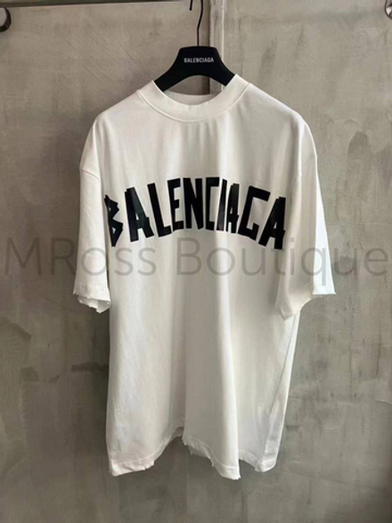 Белая футболка Balenciaga