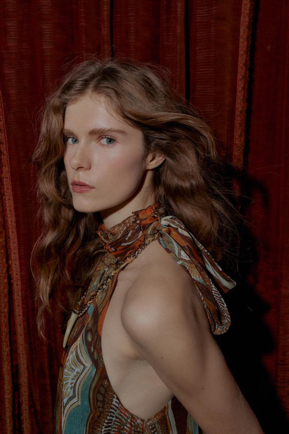 ZARA ТОП АСИММЕТРИЧНОГО КРОЯ С МЕТАЛЛИЗИРОВАННОЙ НИТЬЮ И ПРИНТОМ, РОЗОВАТО-КОРИЧНЕВЫЙ