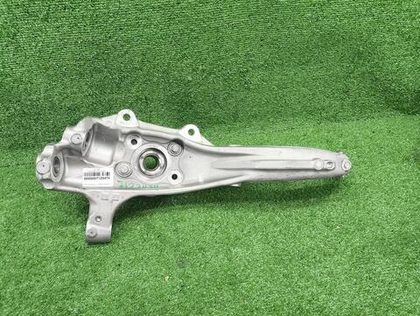 Кулак поворотный передний левый Zeekr 001 (21-нв)