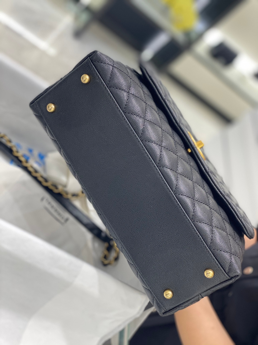 Chane1 Coco Handle Bag 28 cm