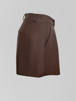 Шорты классические короткие с защипами спереди