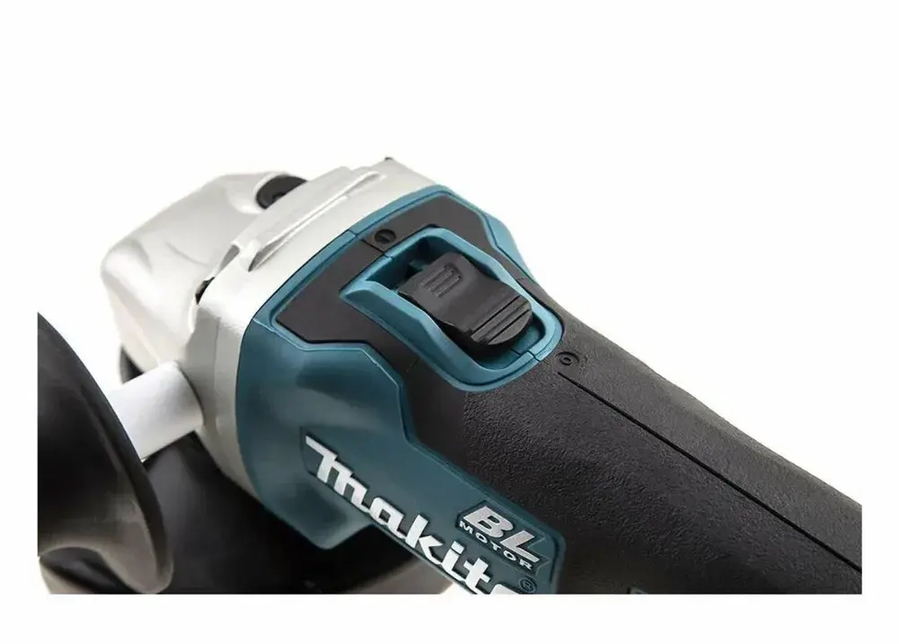 Угловая шлифмашина Makita DGA504RF 18В LXT 125мм. 8500 об/мин. (1АКБ 3Ач, З/У, кейс)