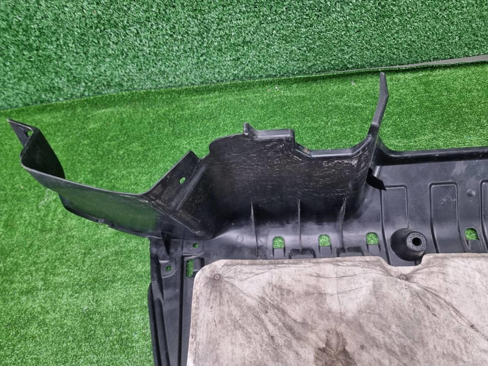 Пыльник заднего бампера Honda Cr-v 4 (2011-2018)