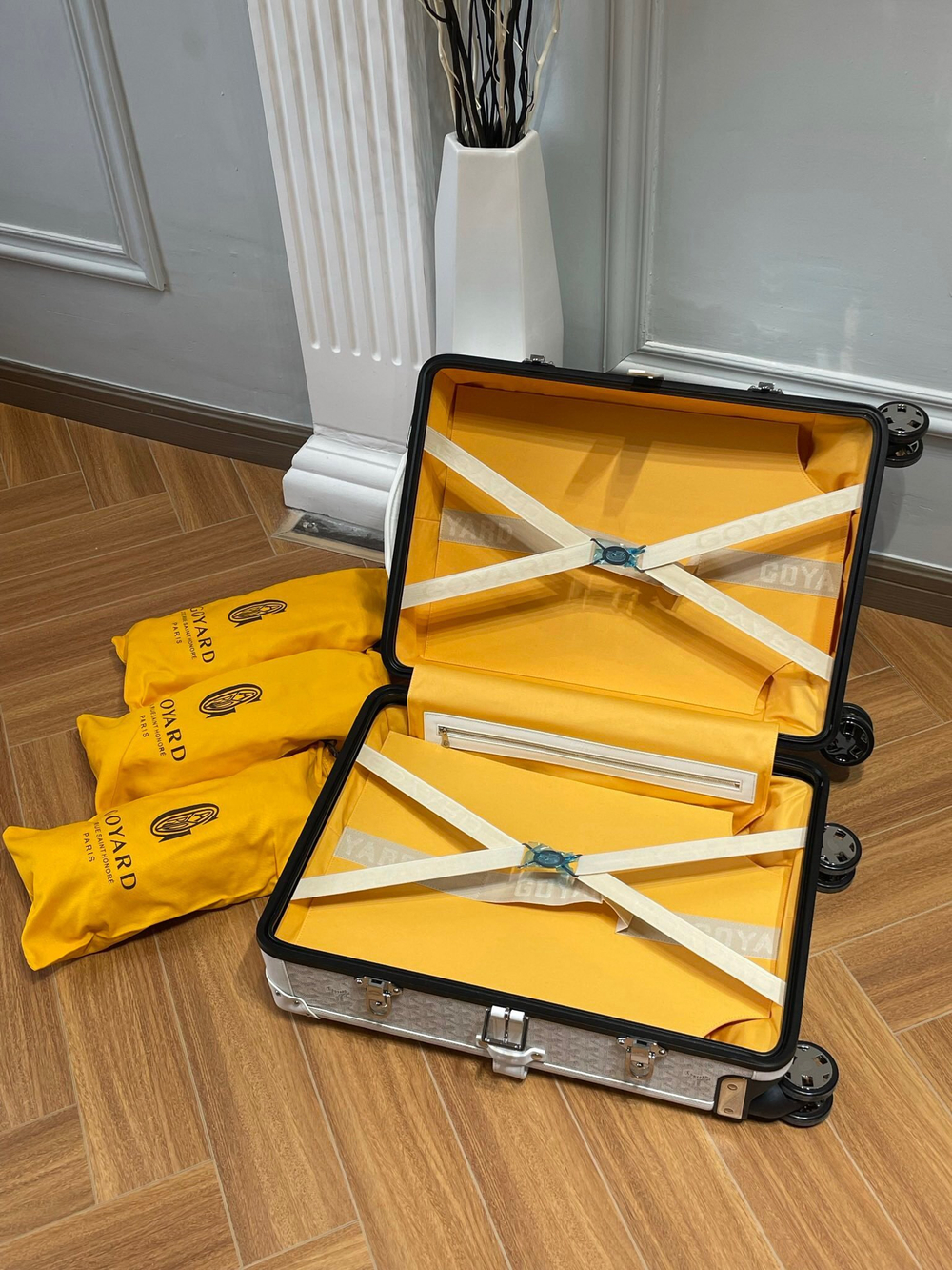 Goyard Bourget PM Trolley Case