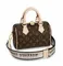 Сумка Louis Vuitton Speedy с плечевым ремнем Monogram