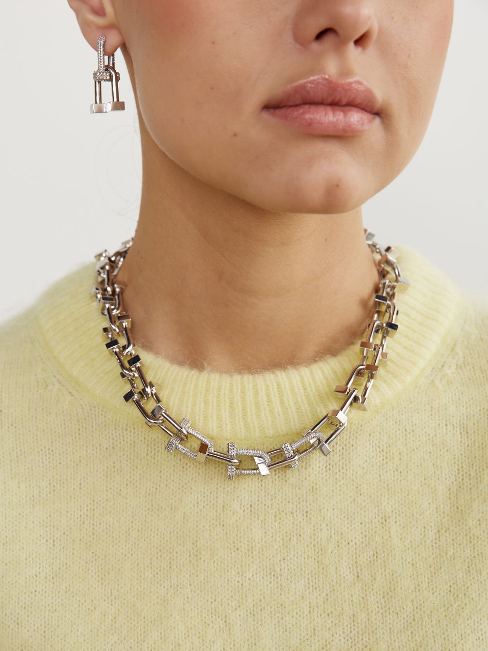 SMALL STATEMENT SHINE EARRINGS